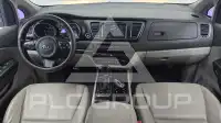2015 KIA Carnival