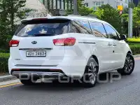2015 KIA Carnival