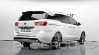 2015 KIA Carnival