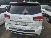 2015 KIA Carnival