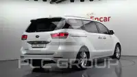 2015 KIA Carnival