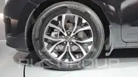 2015 KIA Carnival