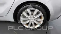 2015 KIA Carens