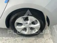 2015 KIA Carens