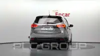 2015 KIA Carens
