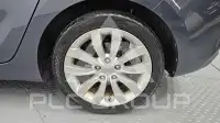 2015 KIA Carens