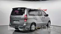 2015 Hyundai Starex