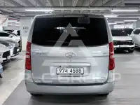 2015 Hyundai Starex