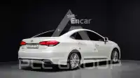 2015 Hyundai Aslan