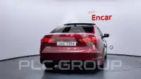 2015 Hyundai Aslan