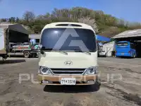 2015 Hyundai Country