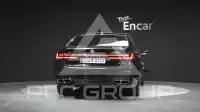 2016 BMW 750