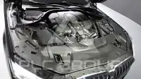 2016 BMW 750