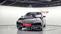 2016 BMW 750