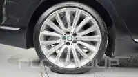 2016 BMW 750