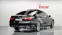 2016 BMW 750