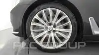 2016 BMW 750
