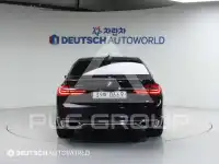 2016 BMW 740