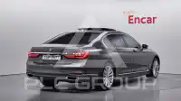 2016 BMW 730