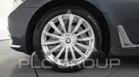 2016 BMW 740