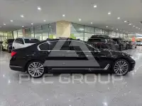 2016 BMW 750
