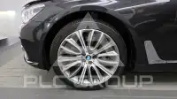 2016 BMW 750