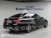 2016 BMW 750