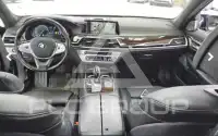 2016 BMW 750