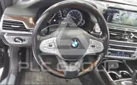 2016 BMW 750