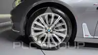 2016 BMW 750