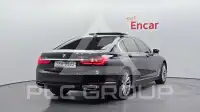 2016 BMW 730