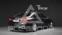 2016 BMW 740