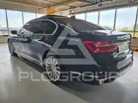 2016 BMW 740