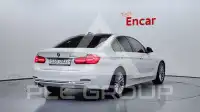 2016 BMW 320