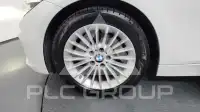 2016 BMW 320