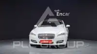 2016 Jaguar XJ