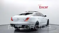 2016 Jaguar XJ