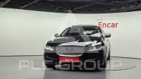 2016 Jaguar XJ
