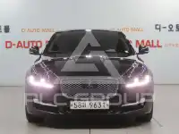 2016 Jaguar XJ