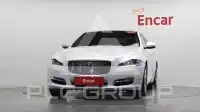 2016 Jaguar XJ