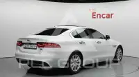 2016 Jaguar XE