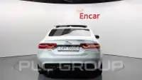 2016 Jaguar XE