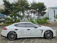 2016 Porsche Panamera
