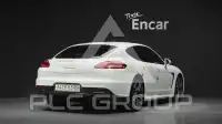 2016 Porsche Panamera