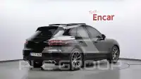 2016 Porsche Macan