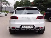 2016 Porsche Macan