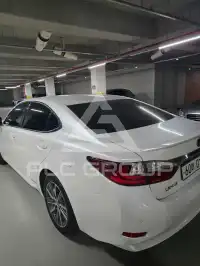 2016 Lexus ES