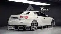 2016 Maserati GHIBLI