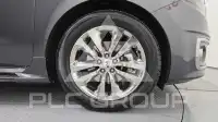 2016 KIA Carnival