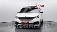 2016 KIA Carnival